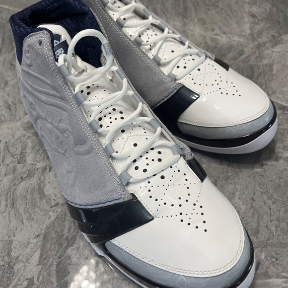 Air Jordan 23 Retro PE “Georgetown University” Sz. 18 (FV1334-004) (RARE Item) - Picture 9 of 11